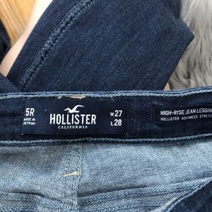 hollister high rise ripped dark wash skinny jeans